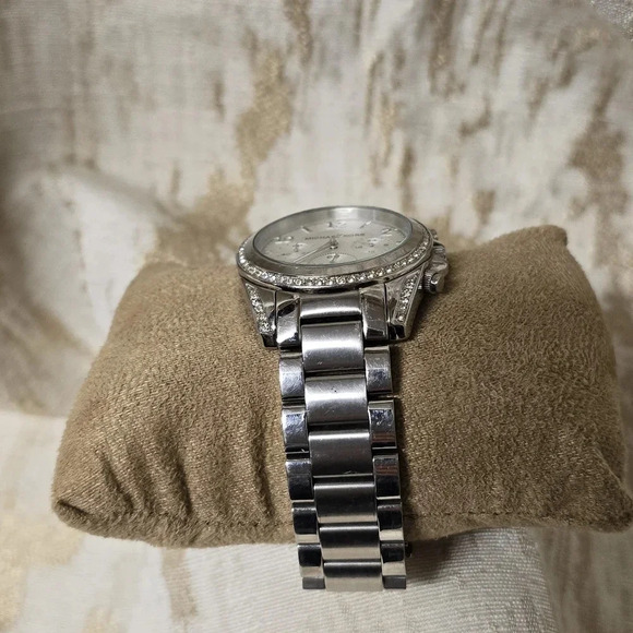 Michael Kors Blair Steel 39mm Chronograph Silver Dial Ladies Quartz Watch - Picture 15 of 16